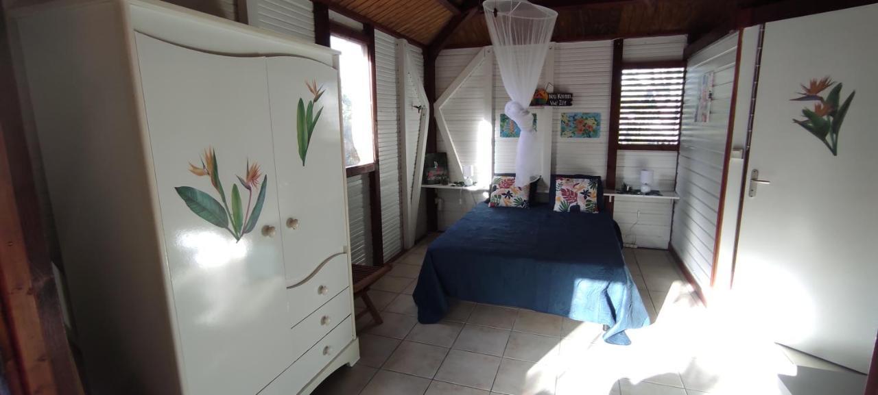 Bungalow Tout Confort Avec Piscine Partagee A 5 Mn De La Mer 생프랑수아 외부 사진