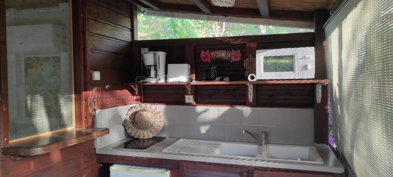 Bungalow Tout Confort Avec Piscine Partagee A 5 Mn De La Mer 생프랑수아 외부 사진